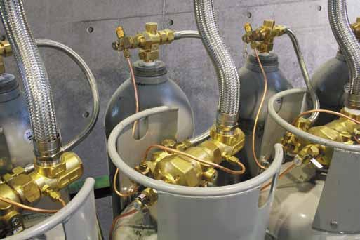 HỆ THỐNG CHỮA CHÁY FM200 HỆ THỐNG CHỮA CHÁY FM200